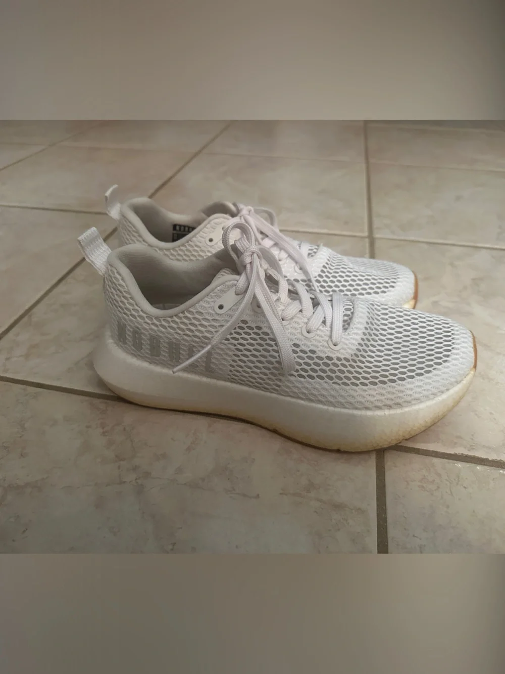 Women’s NOBULL Drive 2 Lightweight White Mesh Sneakers size 8